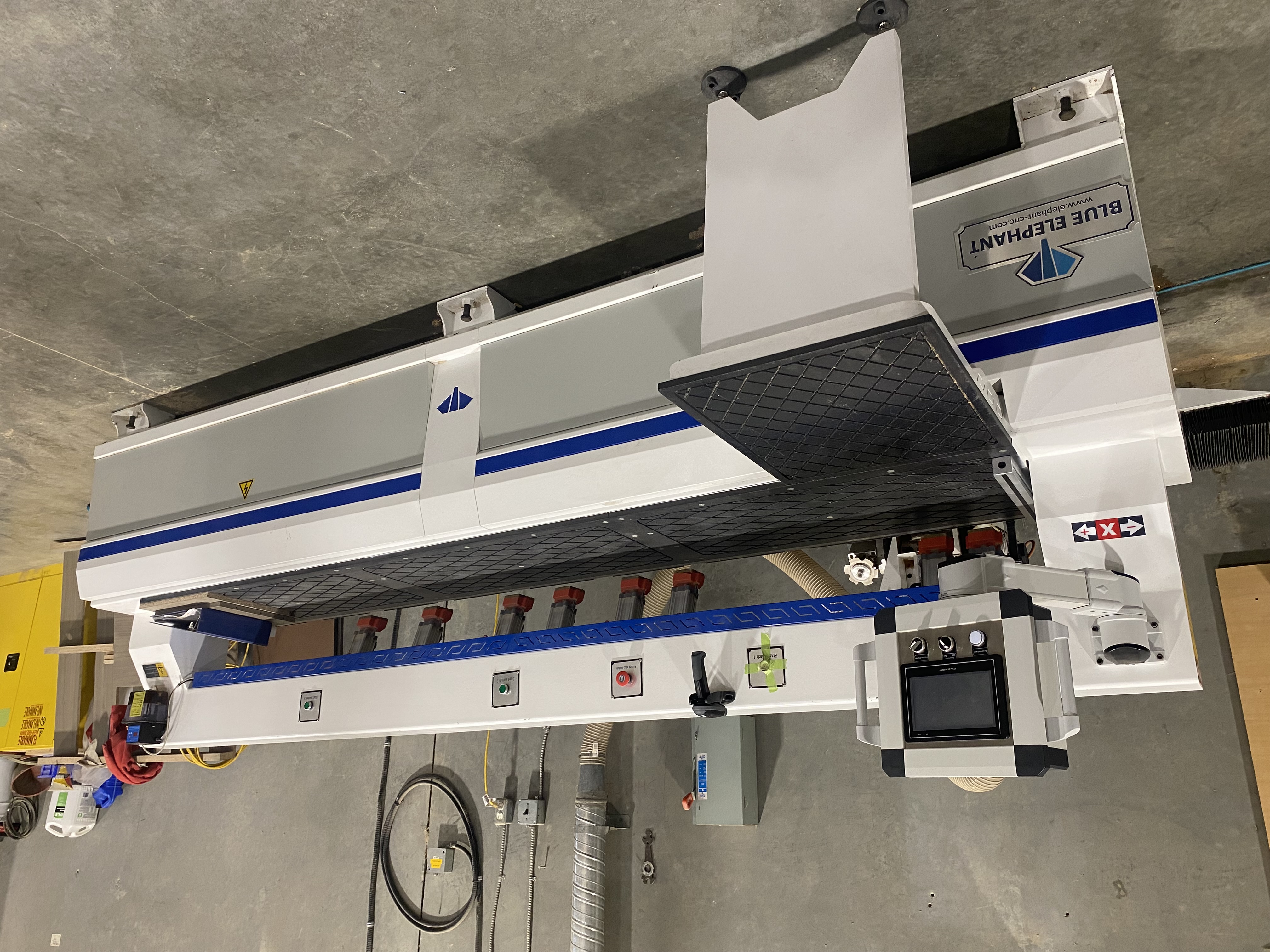 PAST AUCTION- PW MILLWORKS & DESIGN INC.