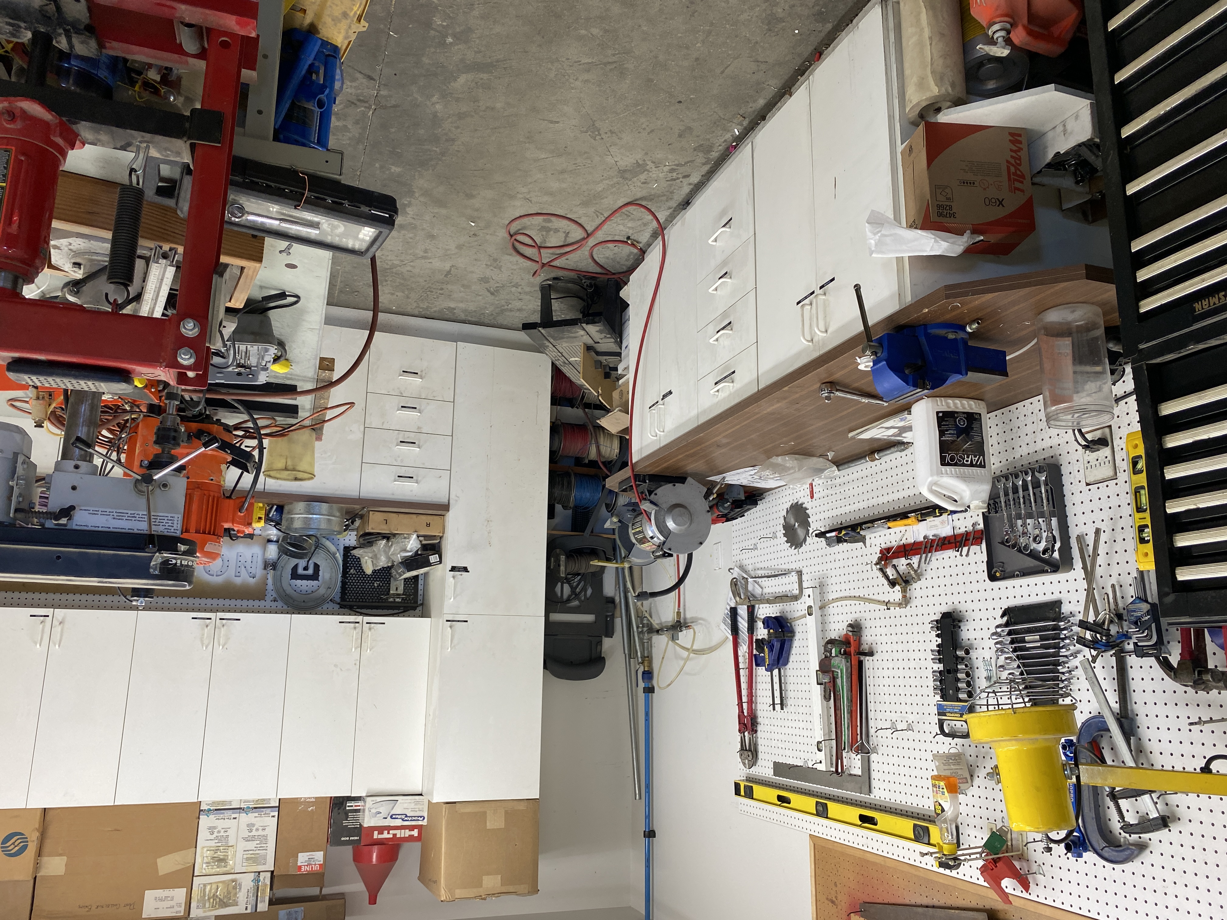 PAST Auction- Euro-Rite Cabinets 