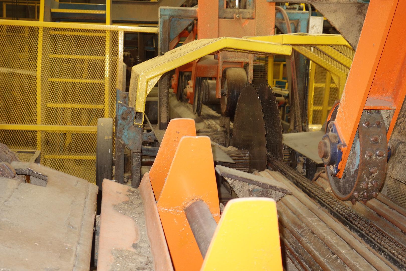 PAST ONLINE SAWMILL AUCTION- WESTERN INTERIOR FIBRE INC. 