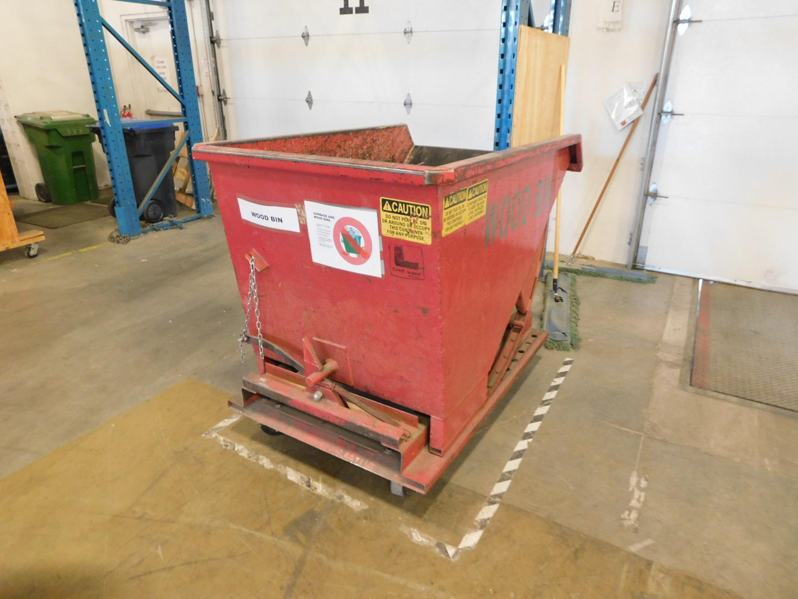 PAST Auction- Euro-Rite Cabinets 