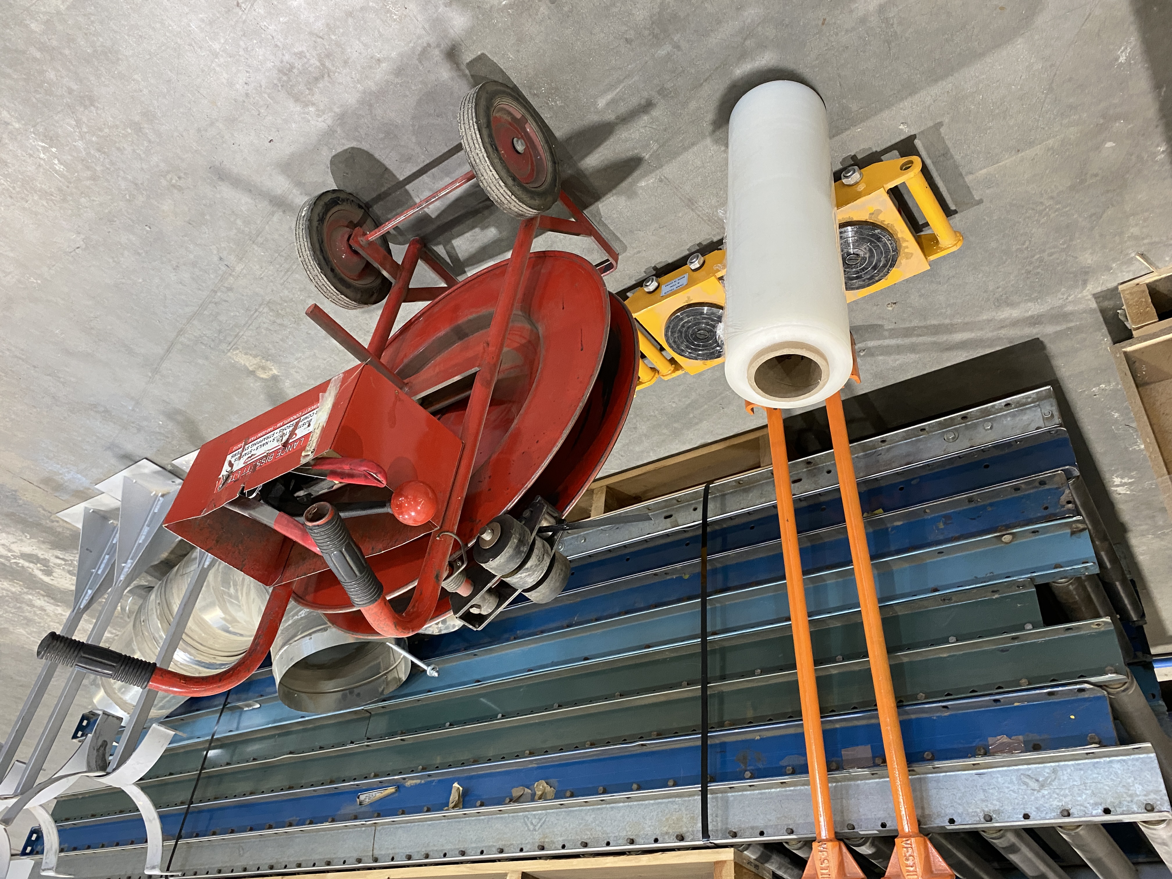 PAST Auction- Euro-Rite Cabinets 