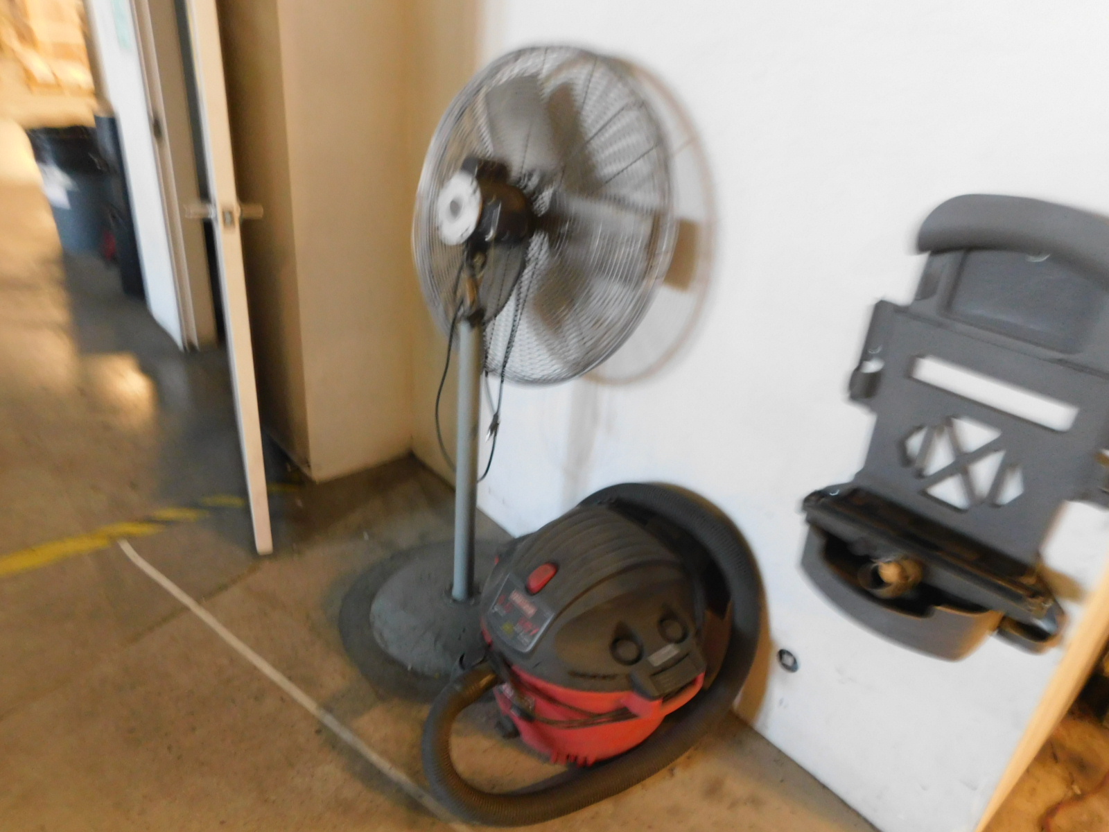 PAST Auction- Euro-Rite Cabinets 