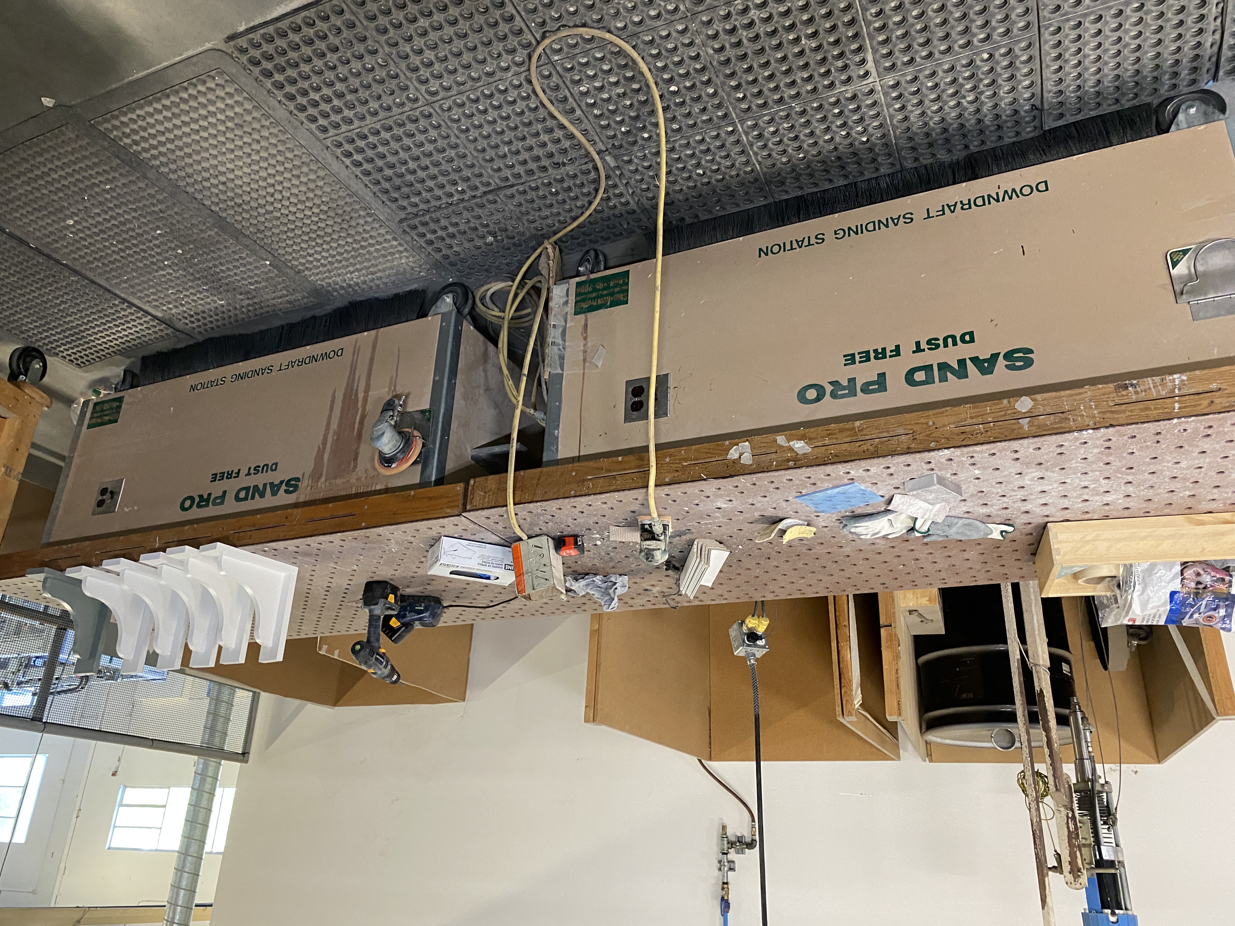 PAST Auction- Euro-Rite Cabinets 