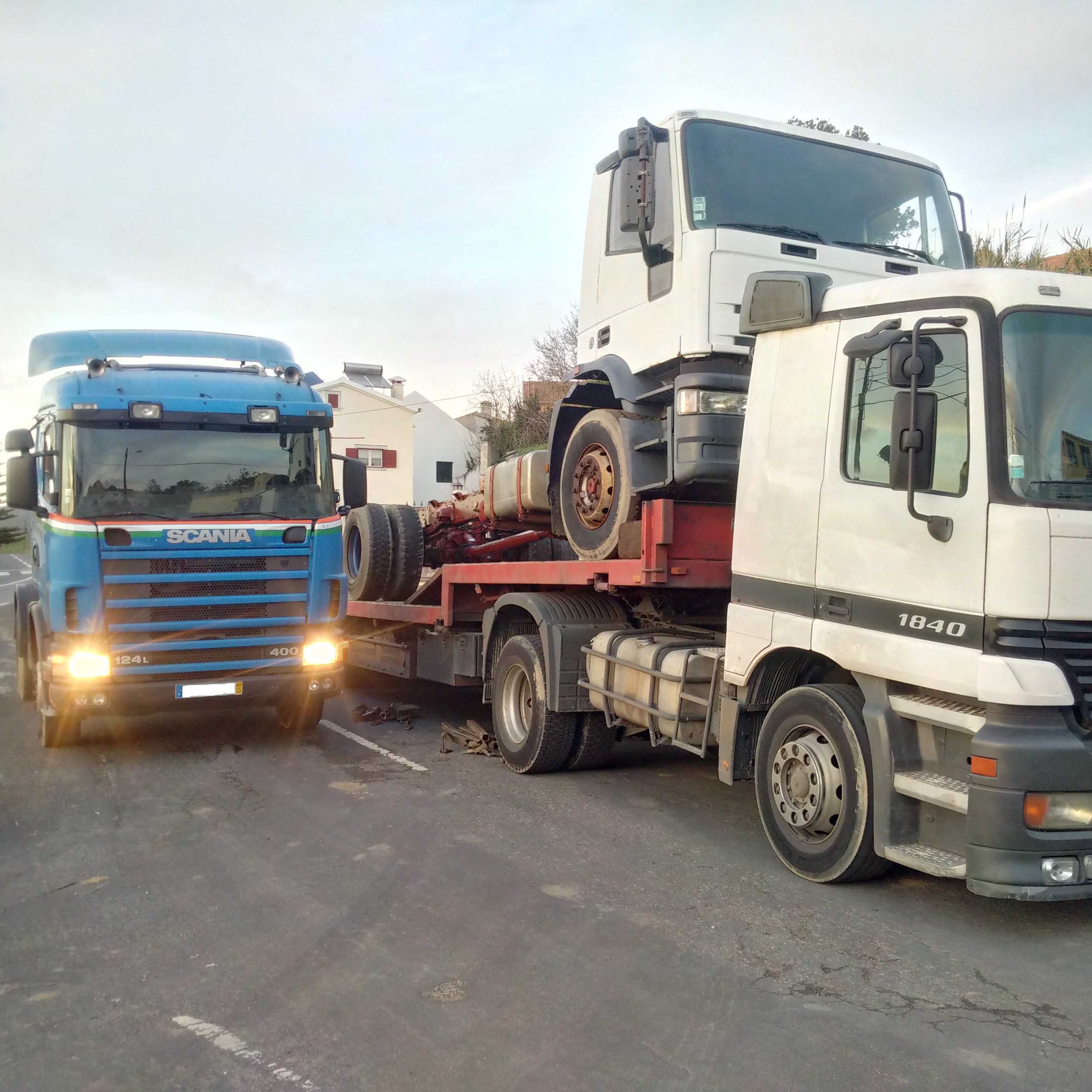 Loading & delivery. Destination: Lagos - Nigeria.