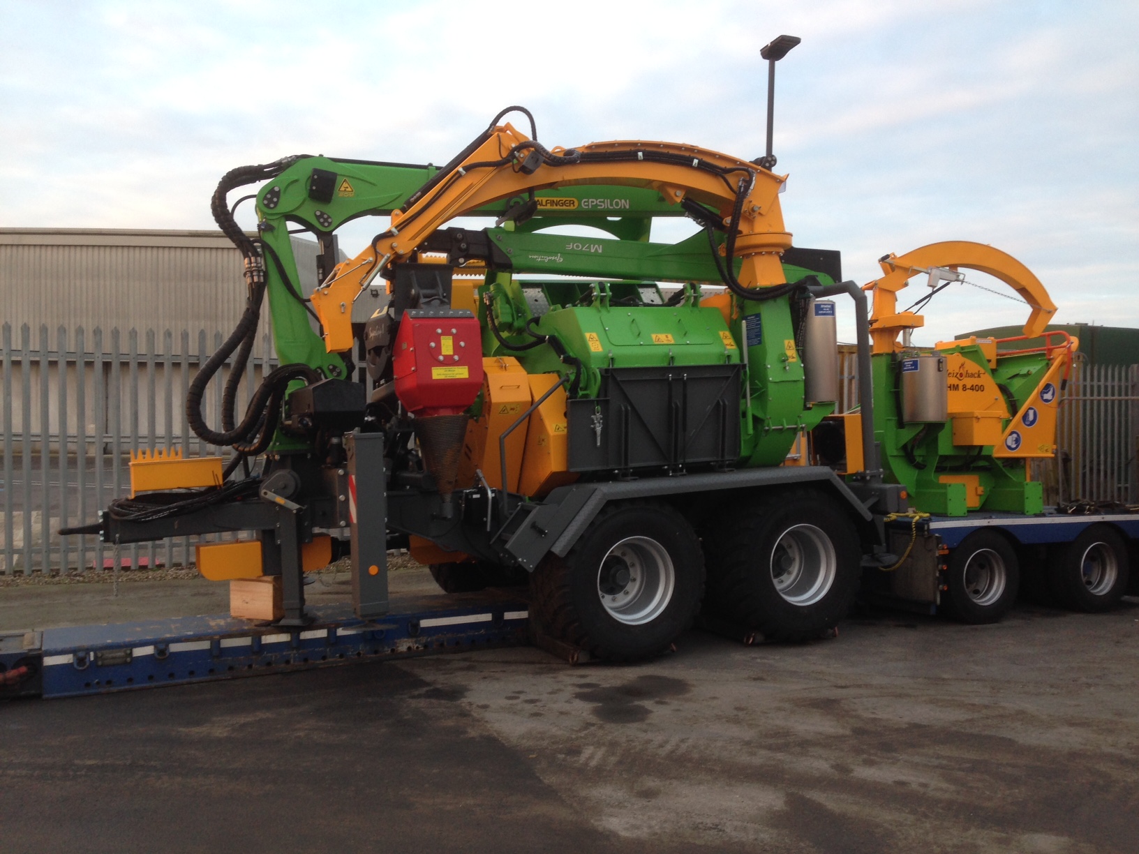 THE FIRST WORKING HM14-860KTL CHIPPER IN THE COUNTRY