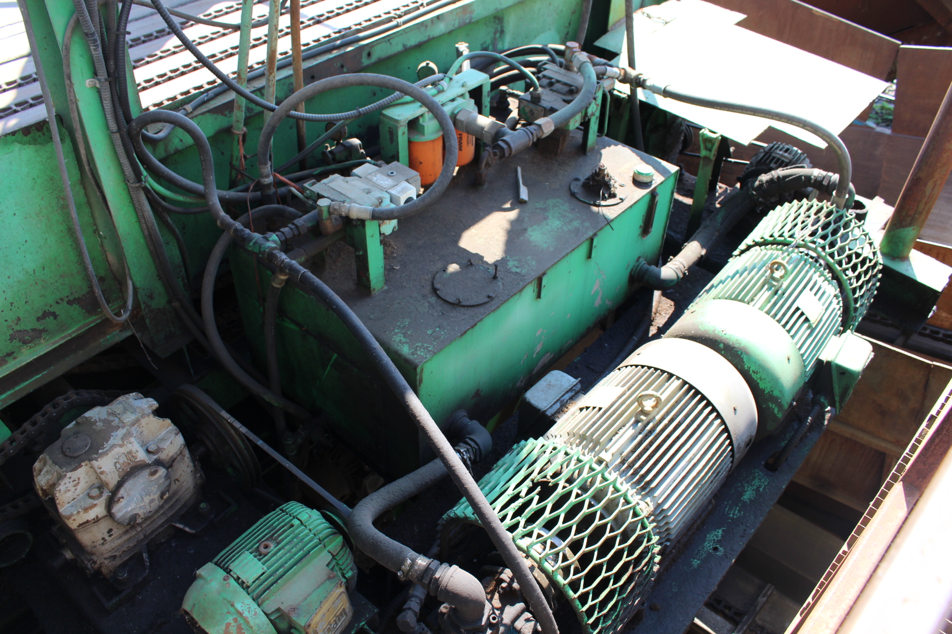 PAST AUCTION- SILVER CREEK PREMIUM PRODUCTS & MISSION SHAKE & SHINGLES 