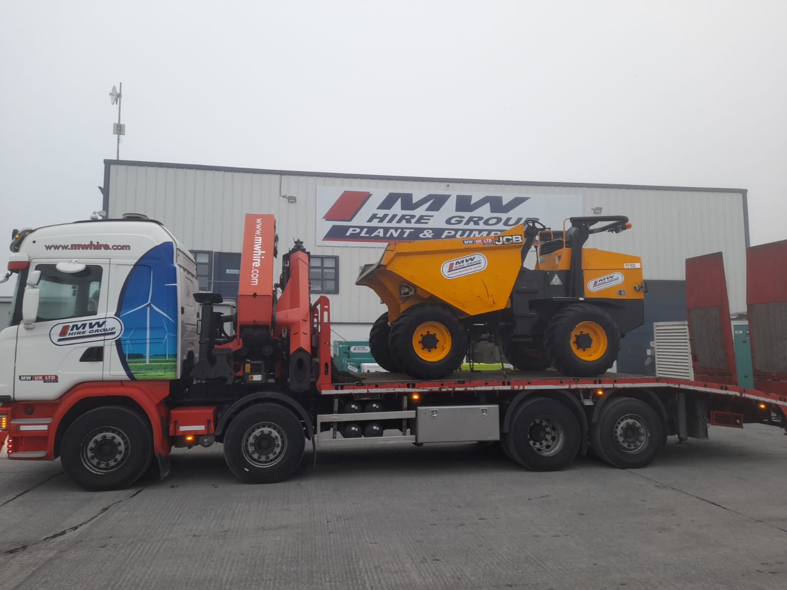 Ex Rental JCB 9 Ton Dumper SOLD to a Dublin based construction company 