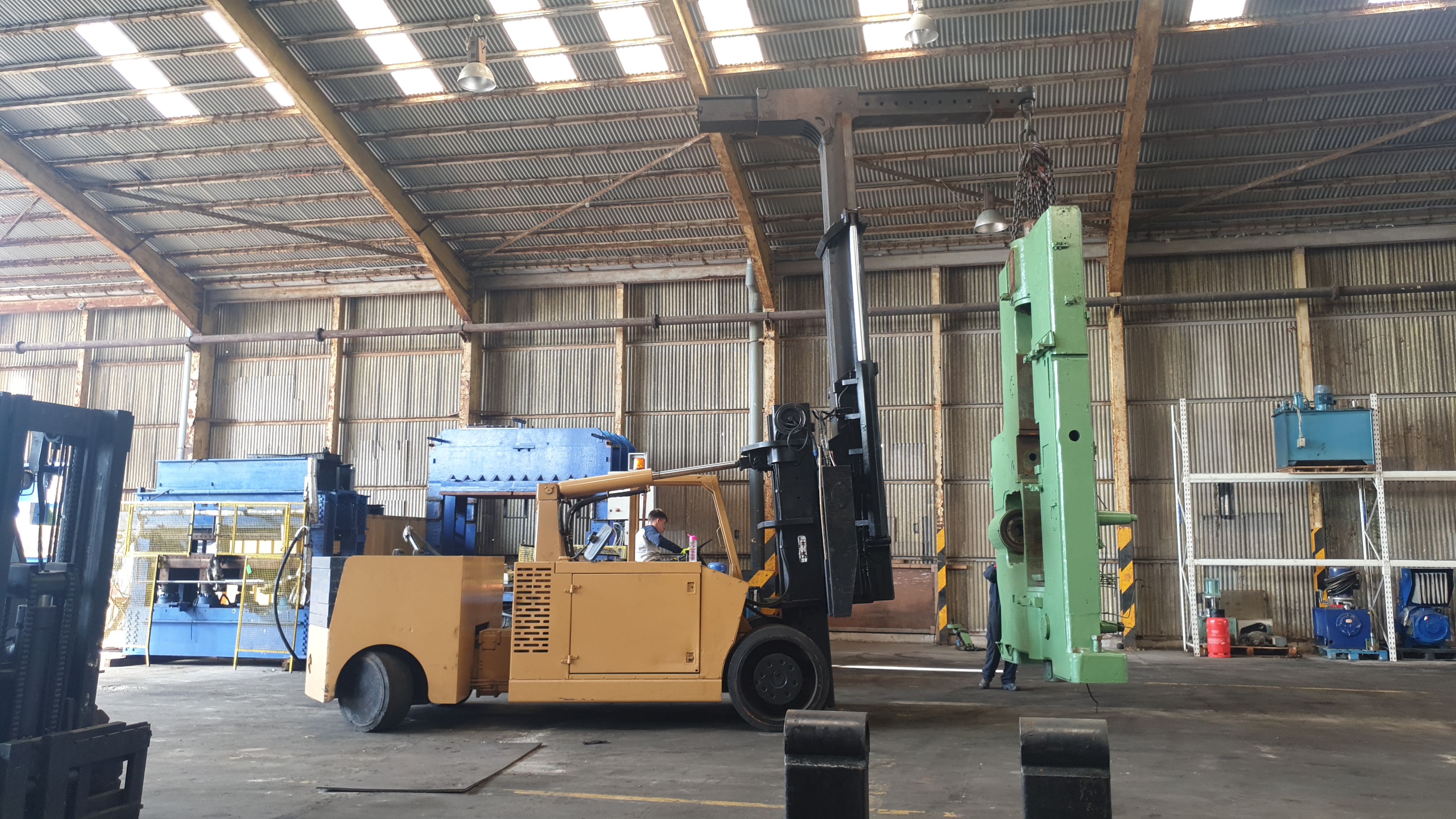 Dismantaling, Export & Shipping