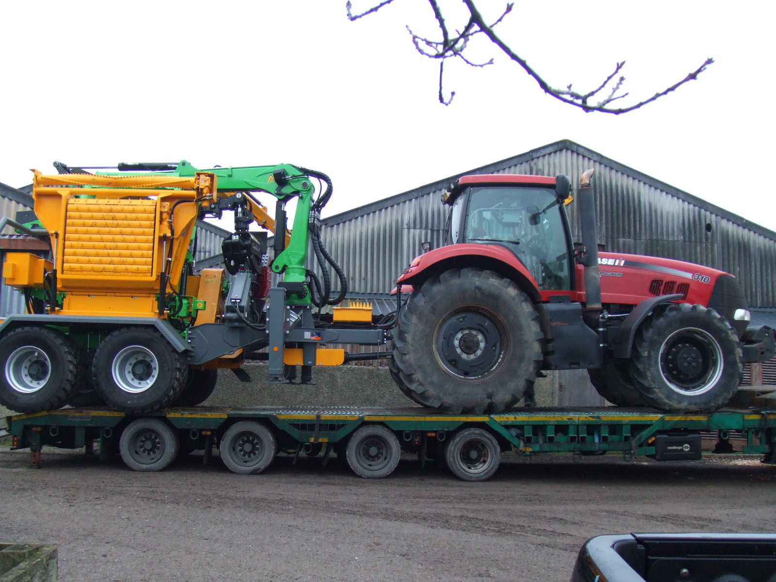 THE FIRST WORKING HM14-860KTL CHIPPER IN THE COUNTRY