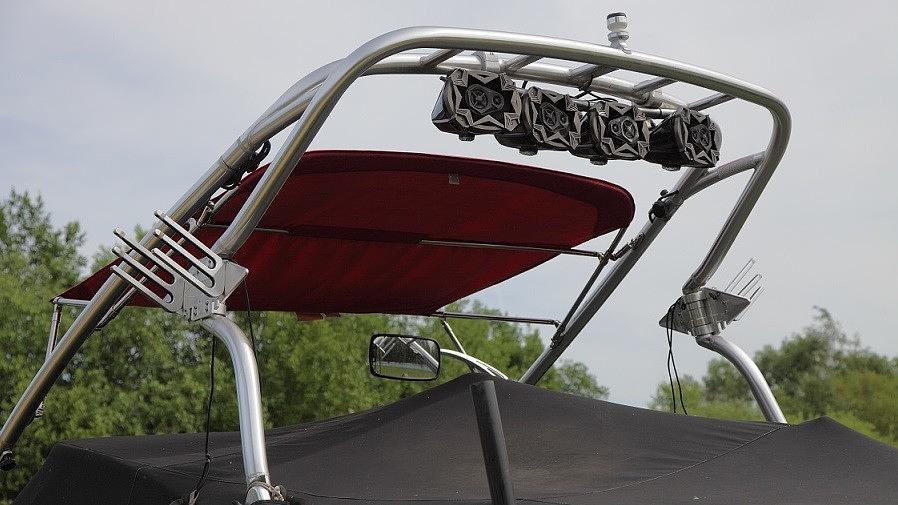 How to Maintain Your Wakesurf Boat