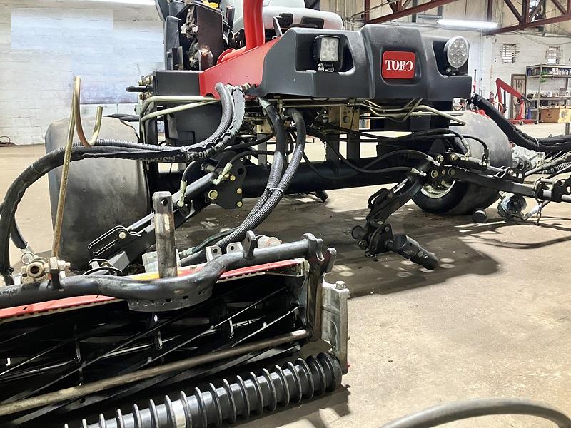 When Should You Replace a Golf Course Mower Instead of Repairing It?