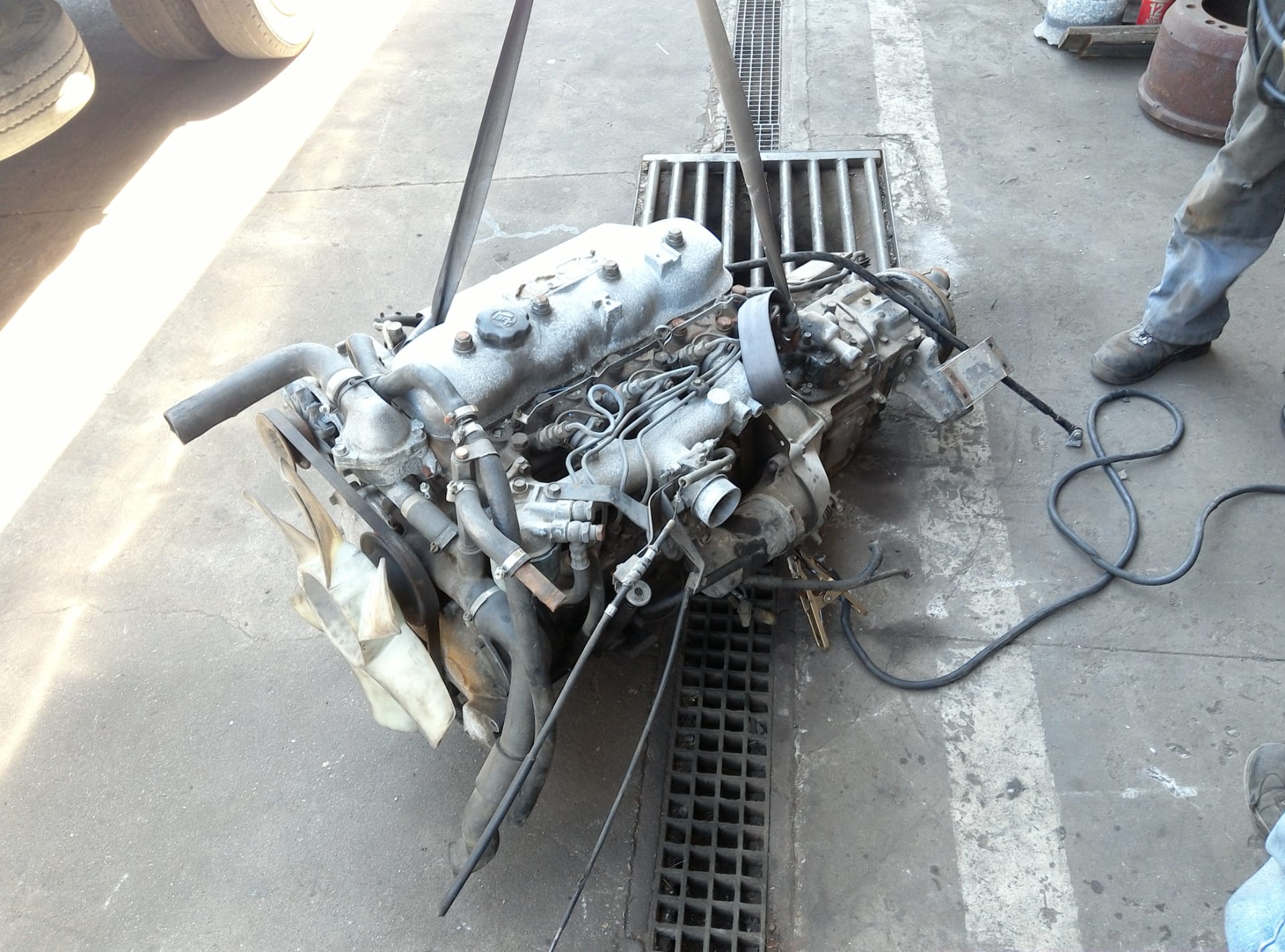 Delivery to London. Toyota B engine and M50 manual gearbox.