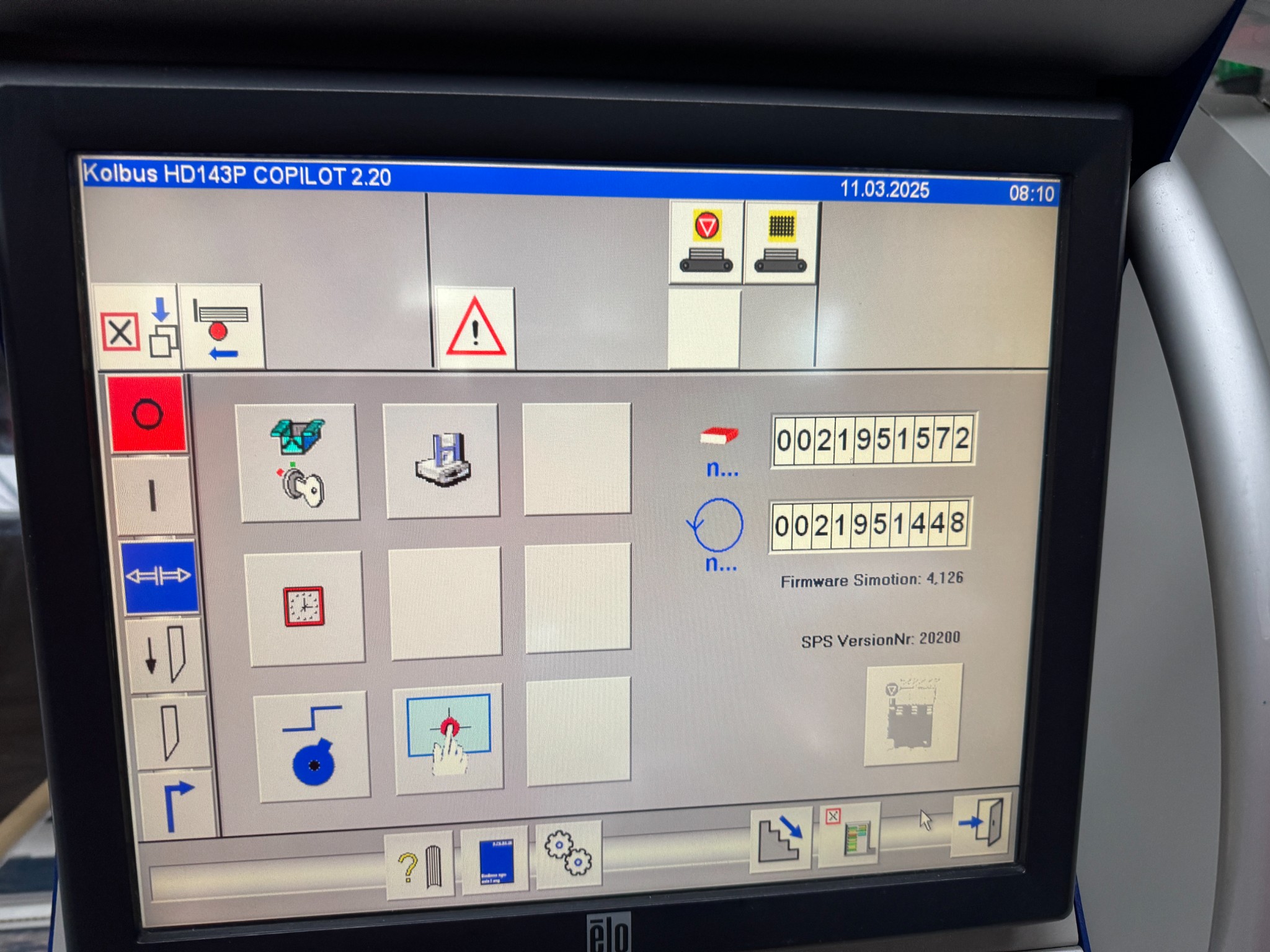 2010 - Kolbus HD 143.P Three knive timmer