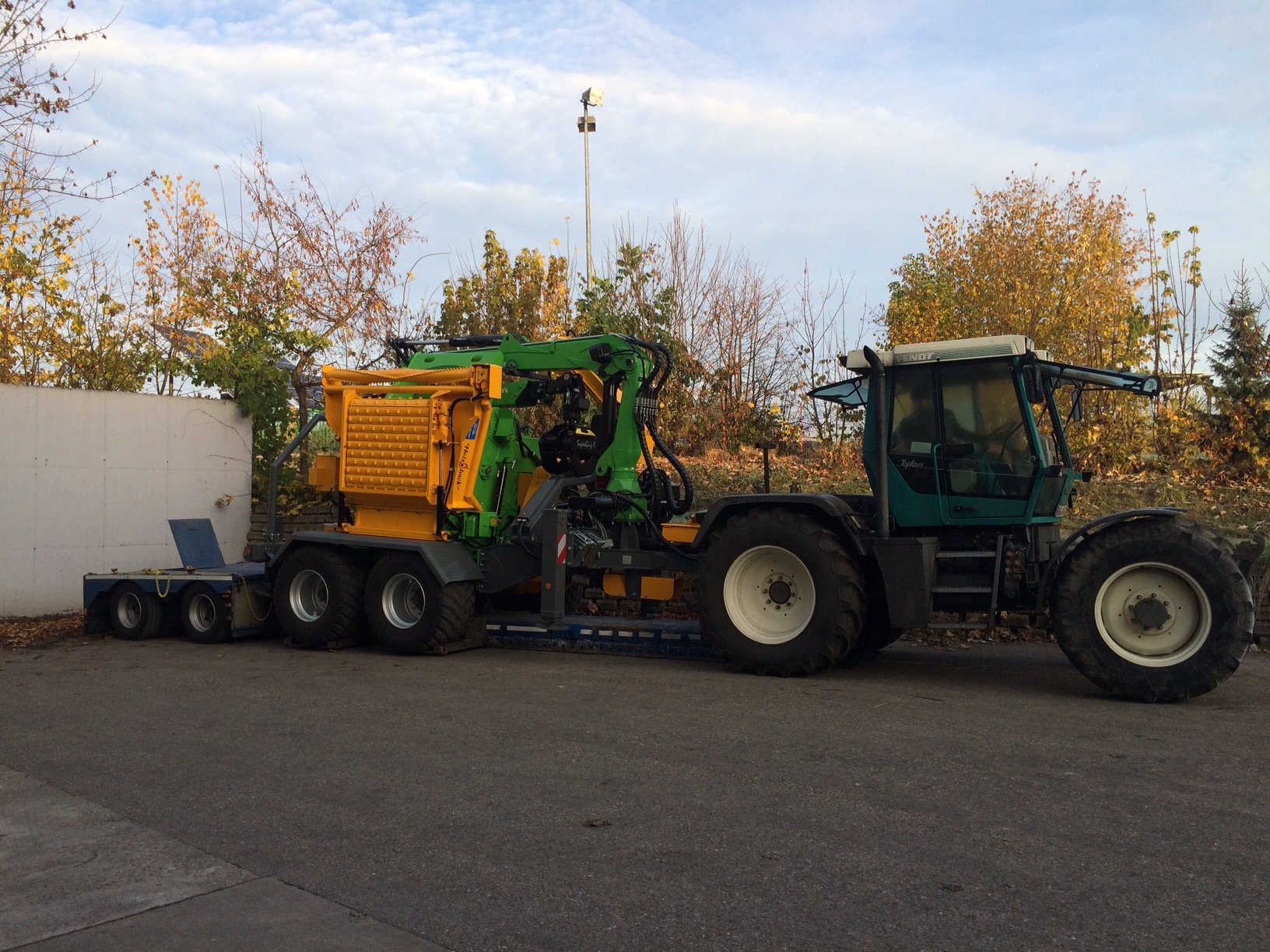THE FIRST WORKING HM14-860KTL CHIPPER IN THE COUNTRY