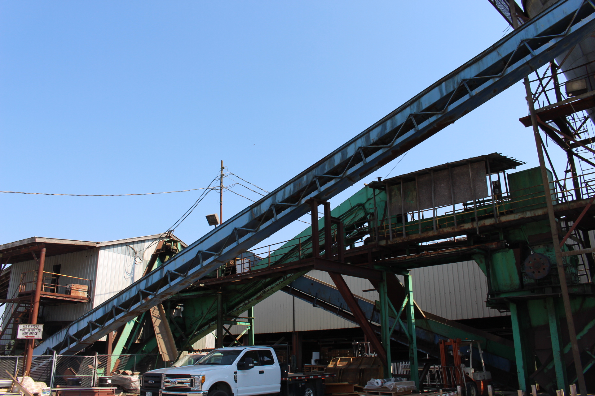 PAST AUCTION- SILVER CREEK PREMIUM PRODUCTS & MISSION SHAKE & SHINGLES 