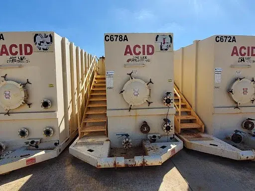 8 Liquids a 21,000 Gallon Used Frac Tank Can Hold