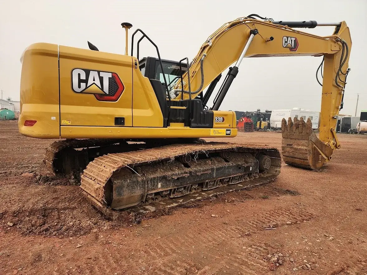 Why Buying Used Construction Equipment Might Be A Better Option