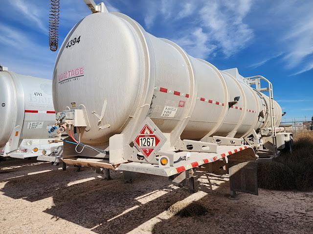 Top Factors to Consider When Purchasing a Used Tanker Trailer for Fuel and Oil Storage