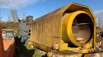 Trommel Screen & Skip Trailer