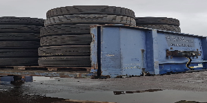 Used continental /bridgestone/firestone. TRAILER TIRE.