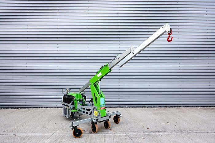 Used Floor Cranes for Sale: Reliable, Compact Lifting Solutions