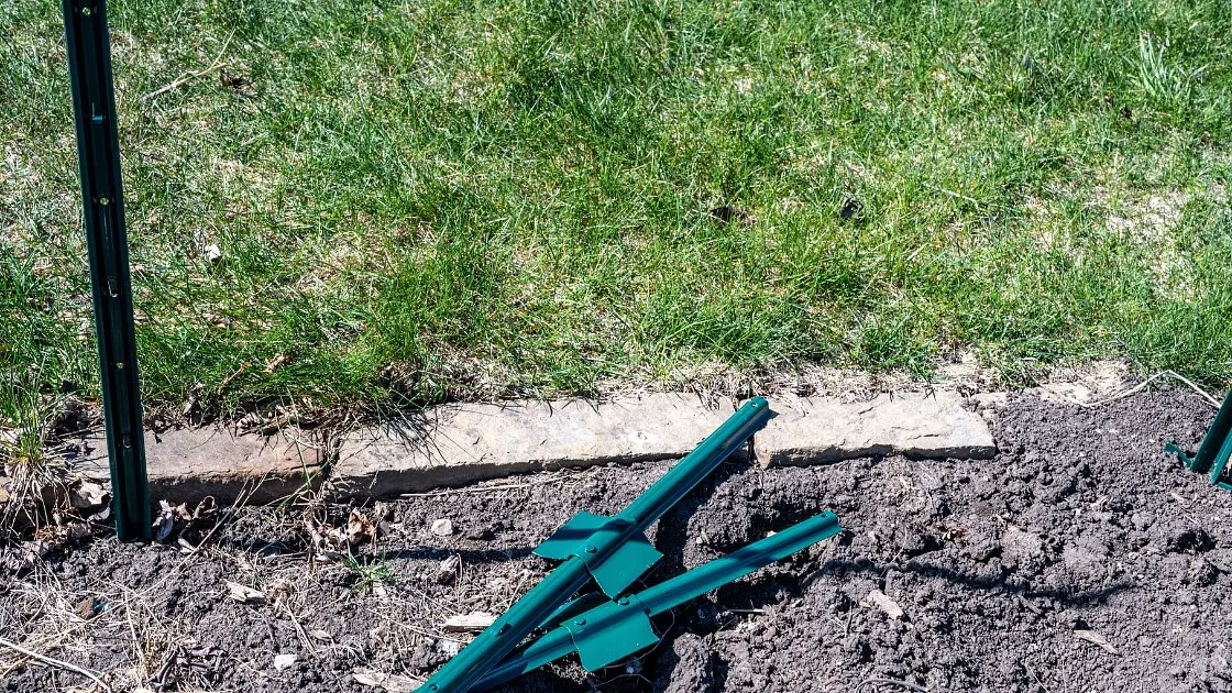 Benefits of Using Pneumatic Post Drivers