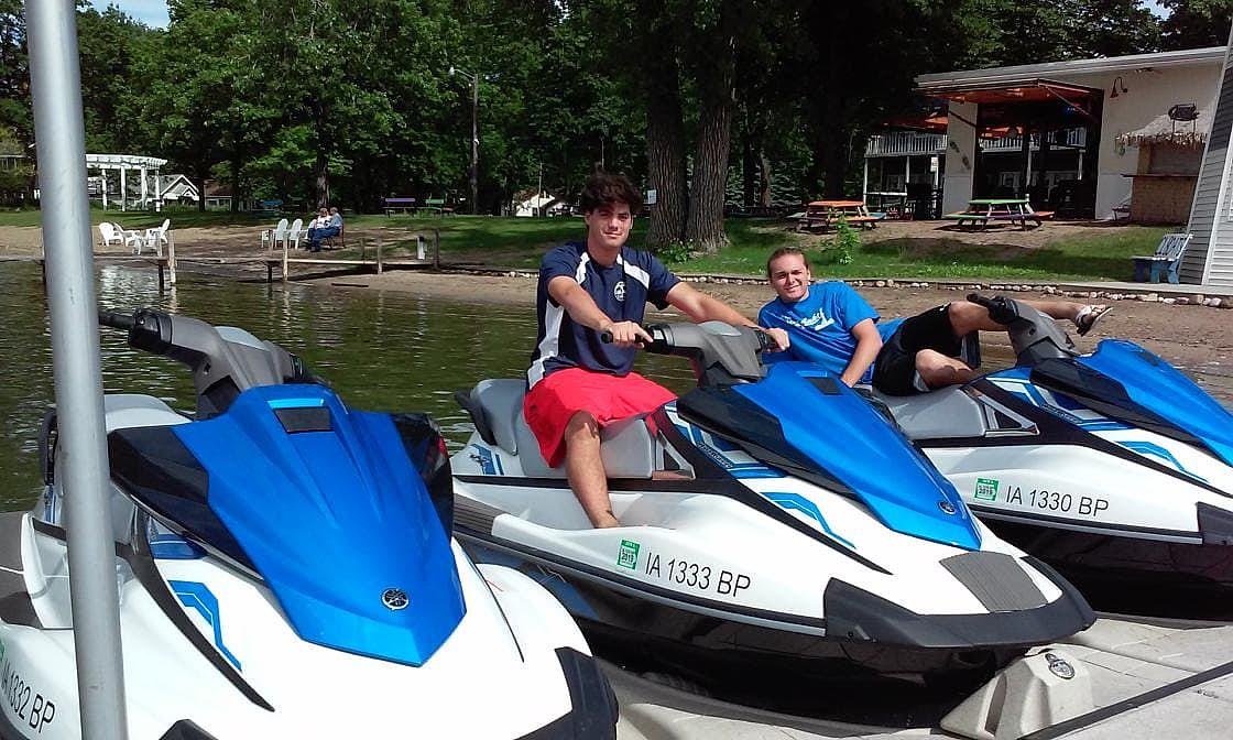 Clear Lake Boats rental PWCs on the lake