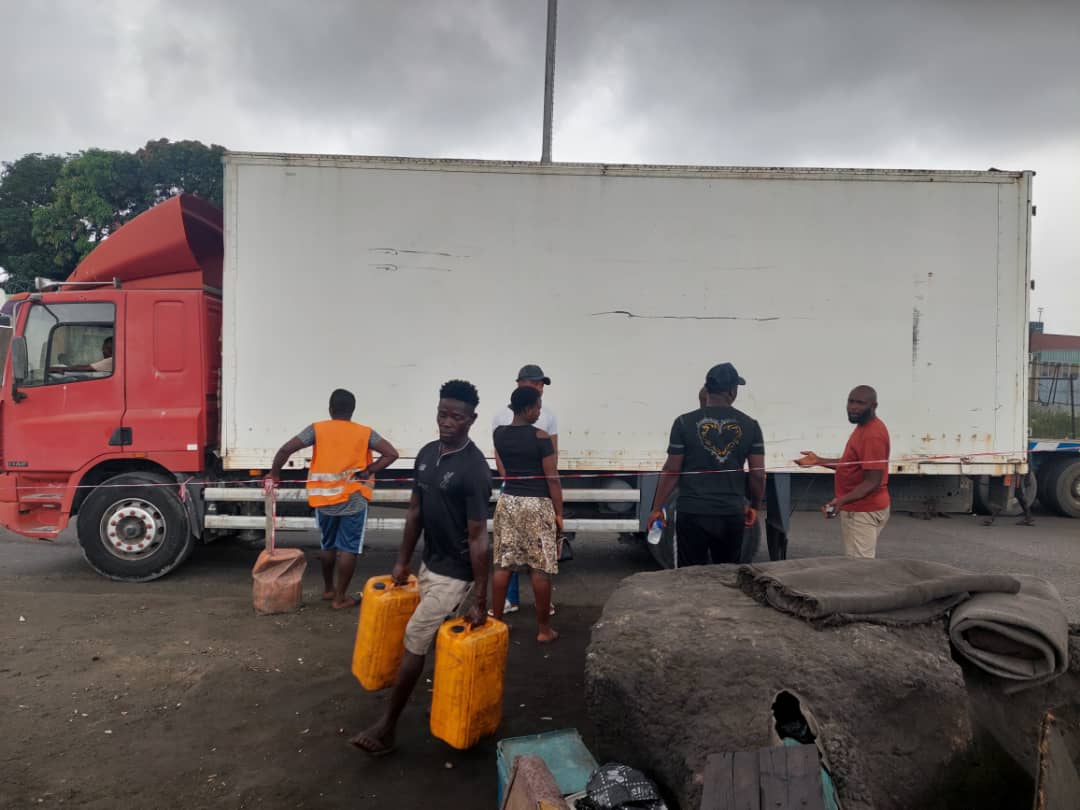 Lagos - Nigeria. Shipped by Britannia Export Consultants Ltd.