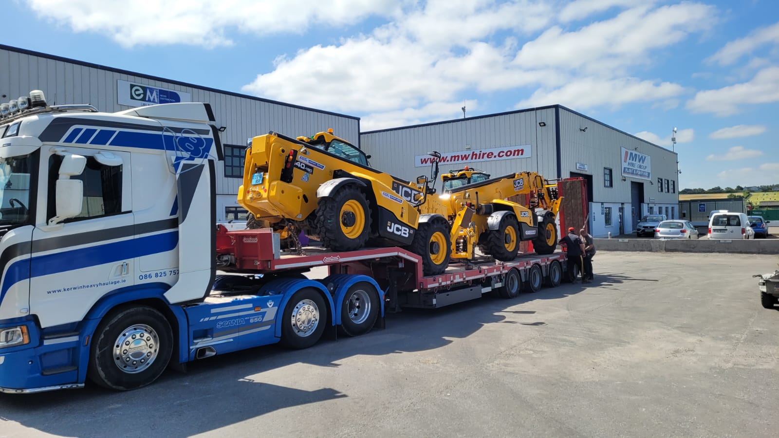 Two ex rental JCB 18 Meter Teleporters 