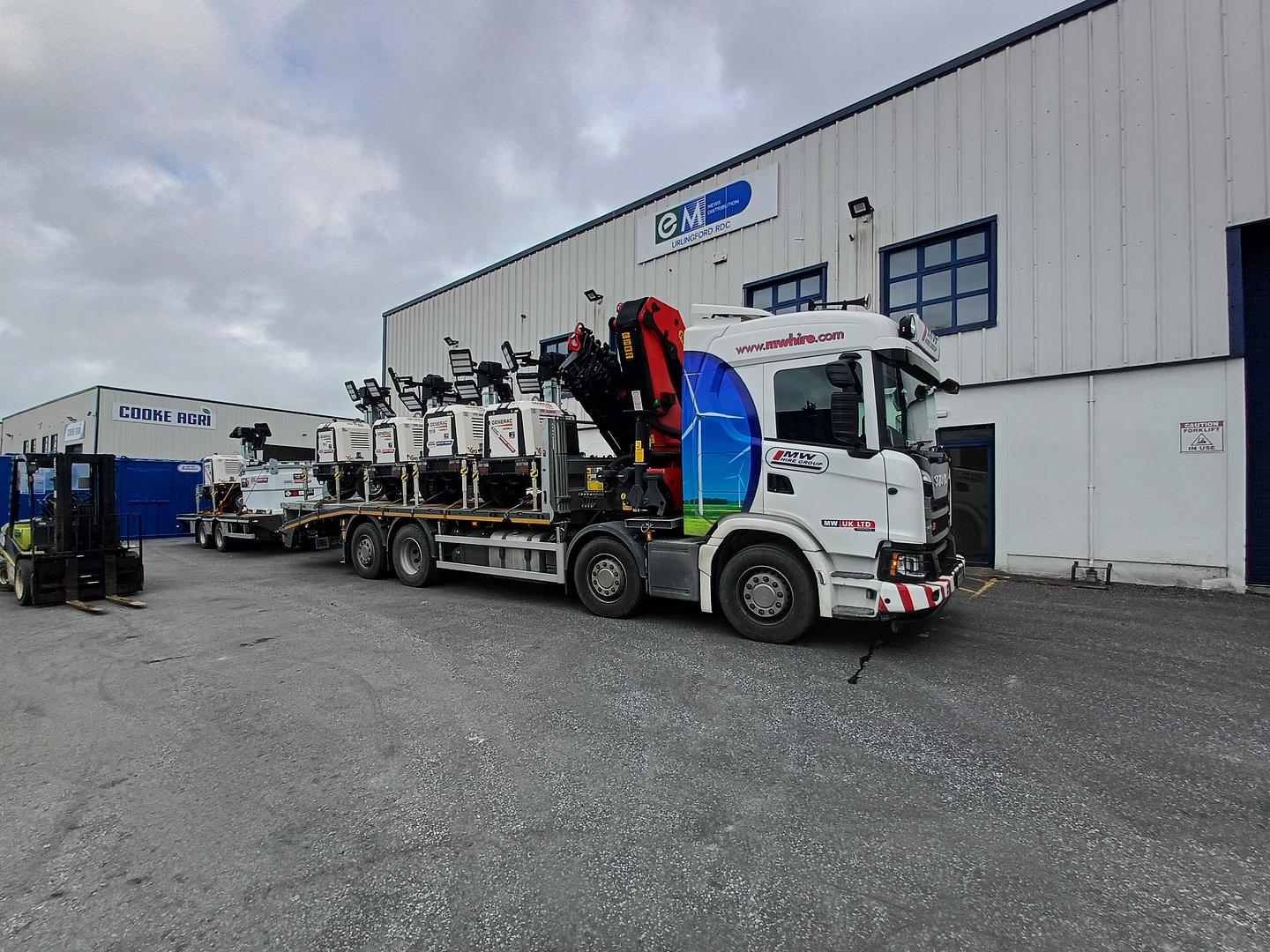 Tower Lights being delivered for the Fleadh!