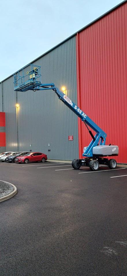 Some of our Diesel Booms getting work done when weather allows 🌦️ 