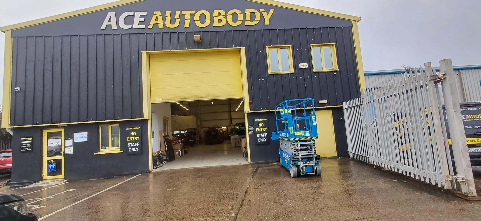 Genie GS 2632 Scissor Hoist delivered for rental job!