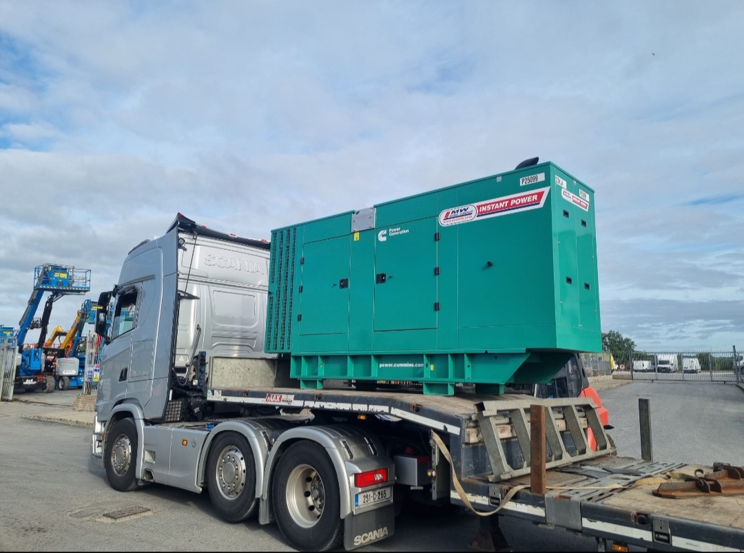 Customer collecting a new Cummins C220D5 Generator