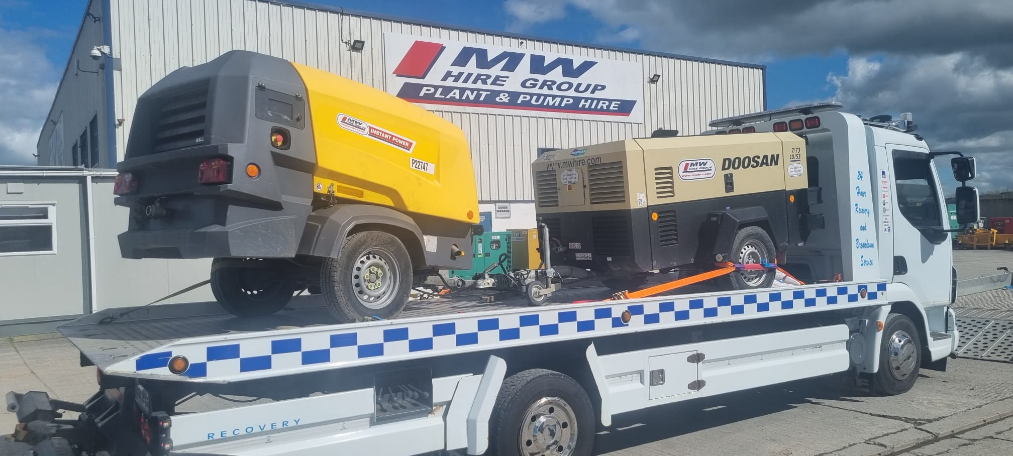 2 x 250CFM Compressors collected by our customer for rental job