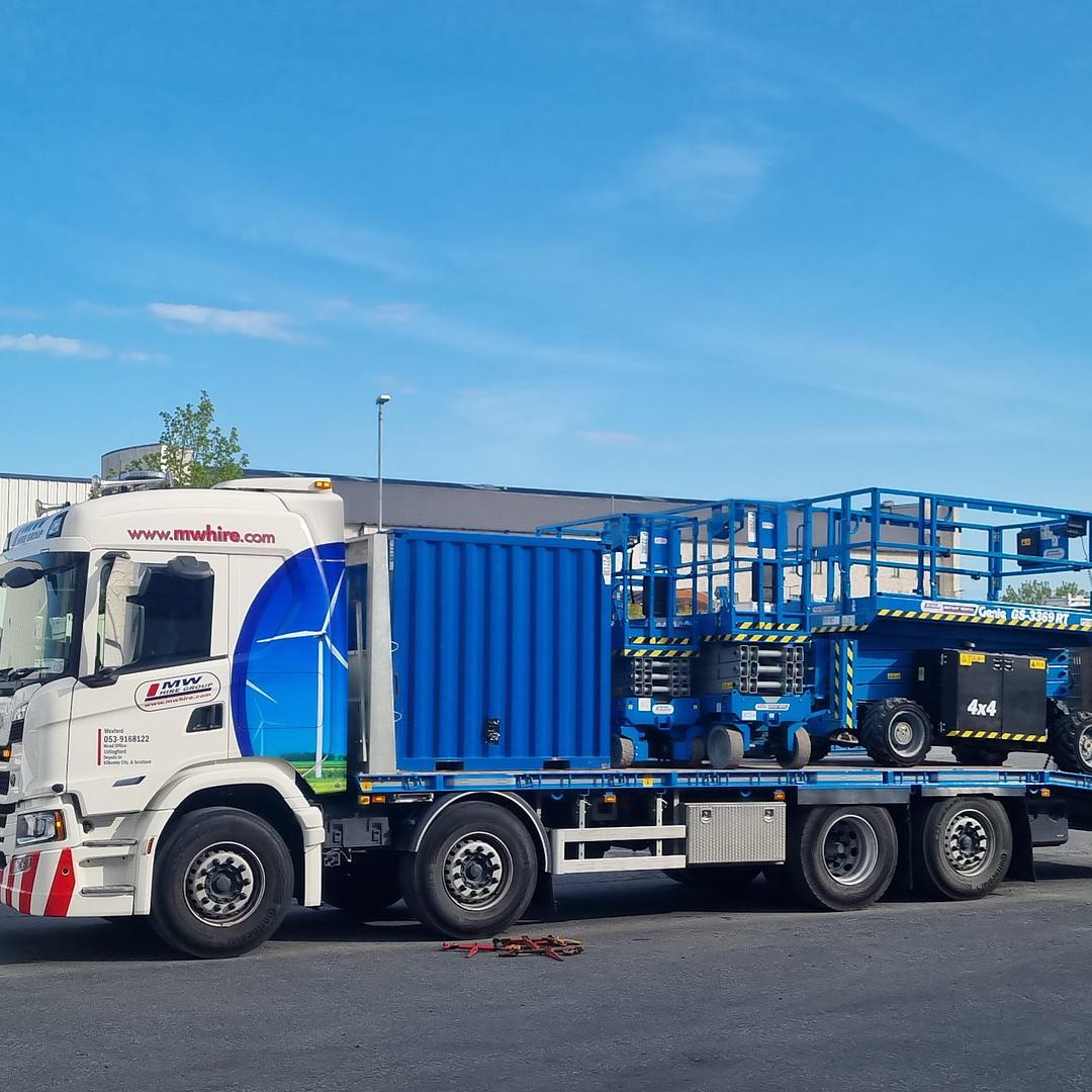 Nice load of kit heading into a rental project!