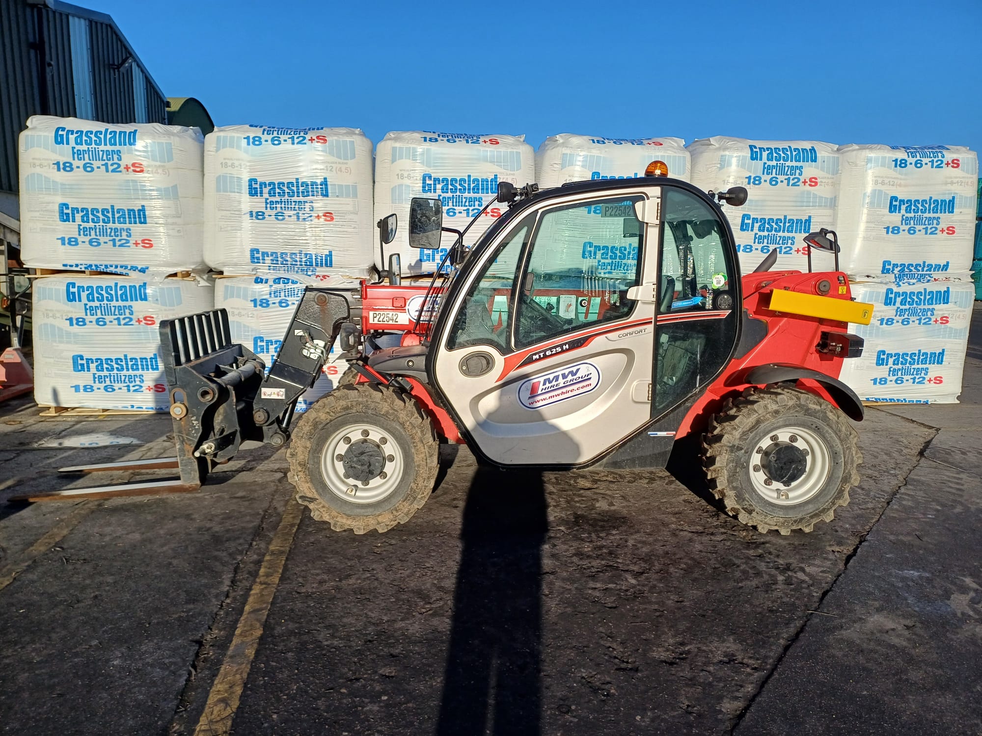 Manitou 6 meter teleporter out on hire from the Kilkenny depot