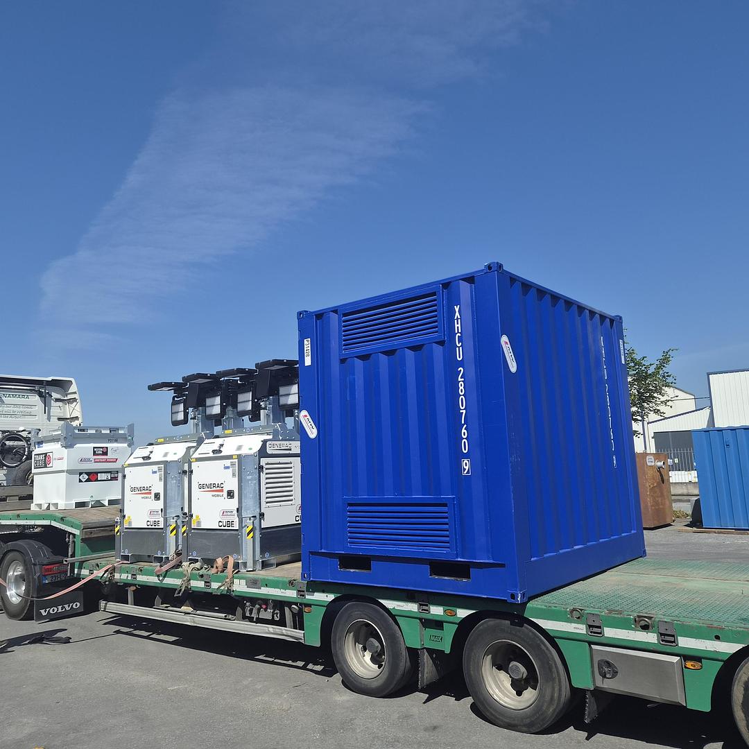 SOLD - Generac Cube Pro Hybrid Lighting Towers, 10ft Coshh Chemical Store, Western 10TCG Fuel Tank c/w 12v Pump.... Heading for the UK!!