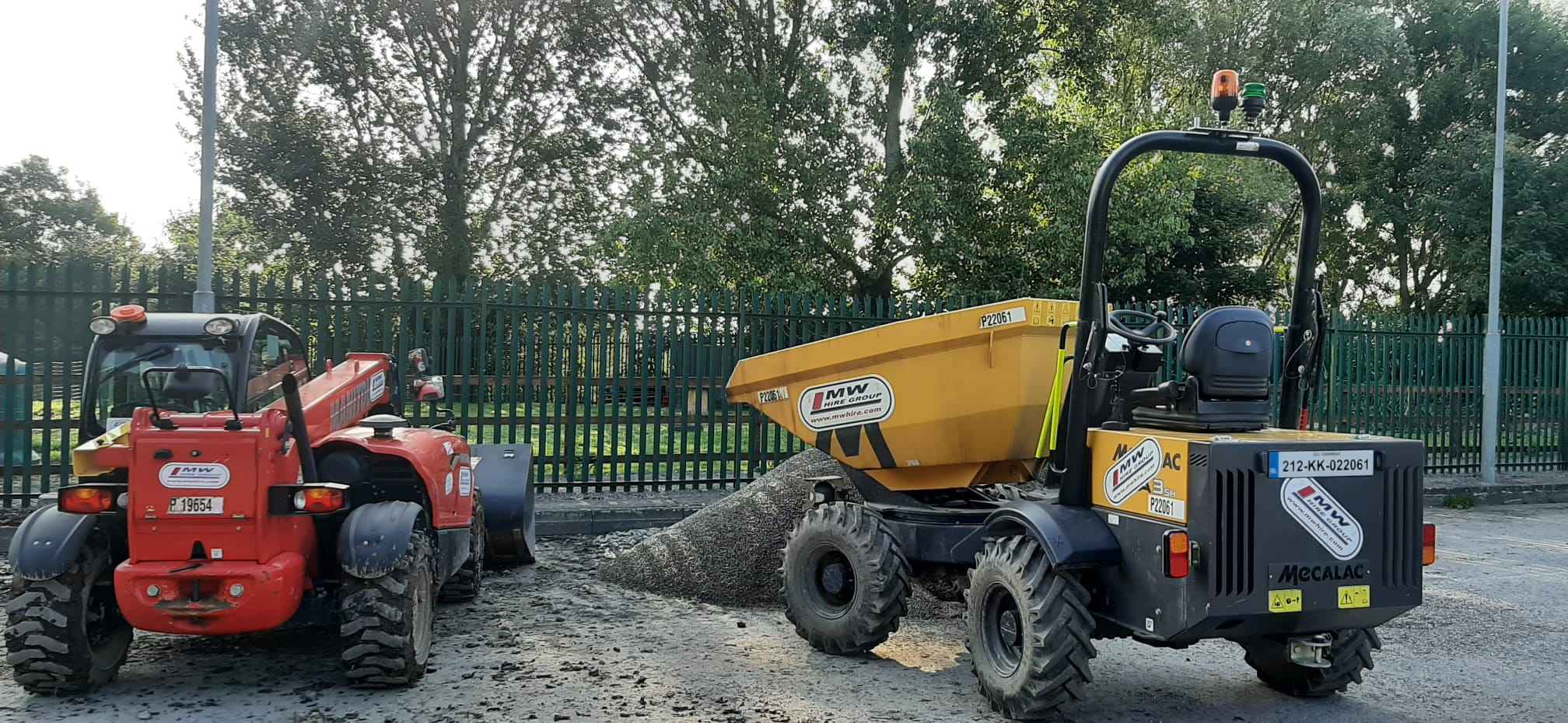 6 meter Manitou out with 3 ton swivel dumper in Kilkenny 