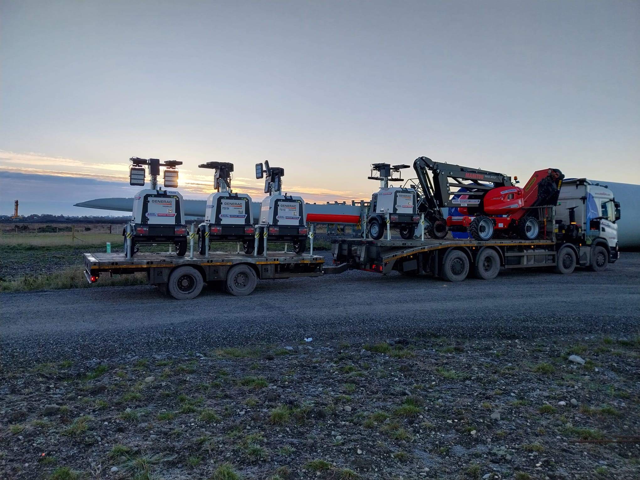 Tower Lights and manitou 16mtr being delivered to a windfarm in Offaly