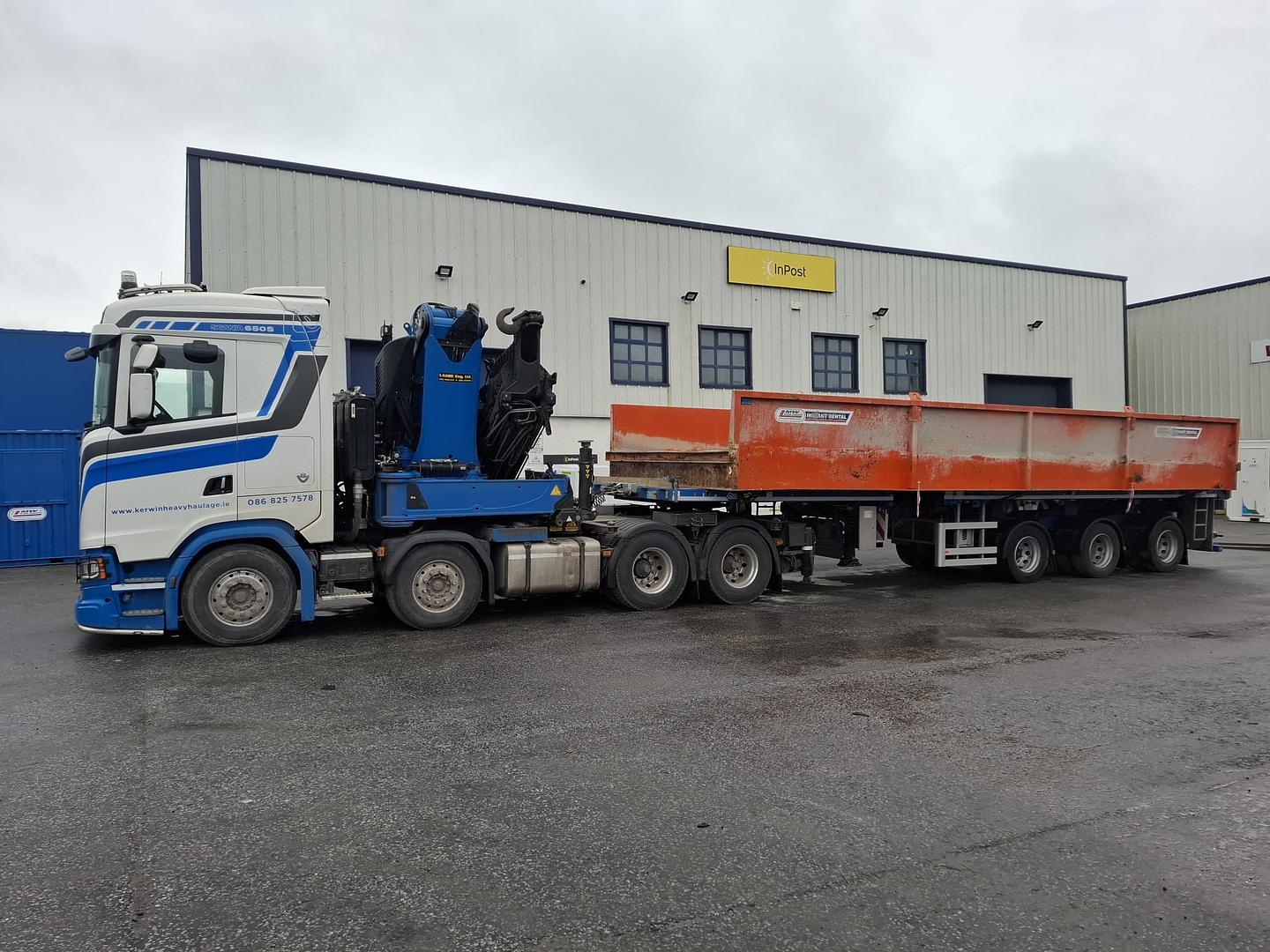 Wheel Bath heading away on a rental project