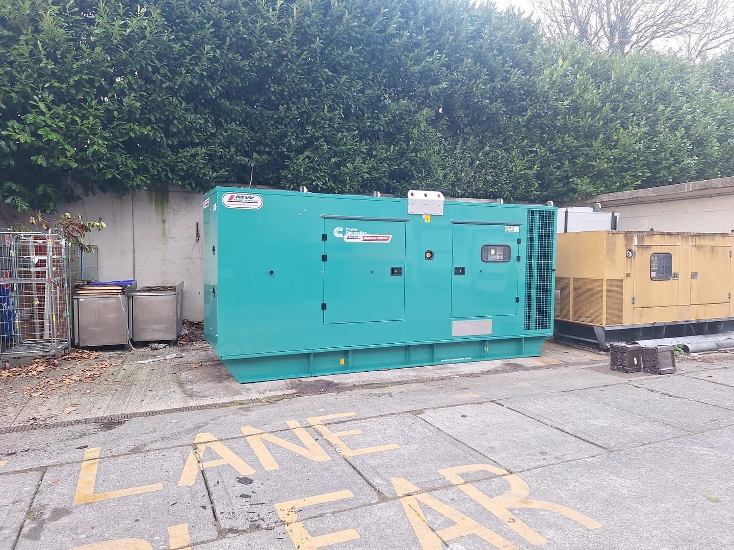 New Cummins 550 KVA delivered and set up on site – SOLD to our customer in Co Kildare 