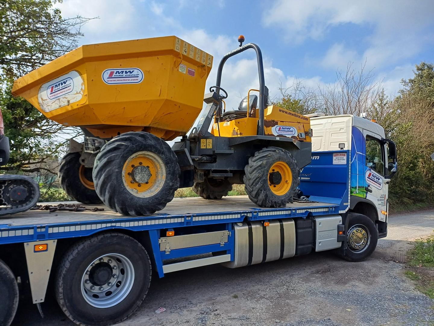 Dumper delivered to job!