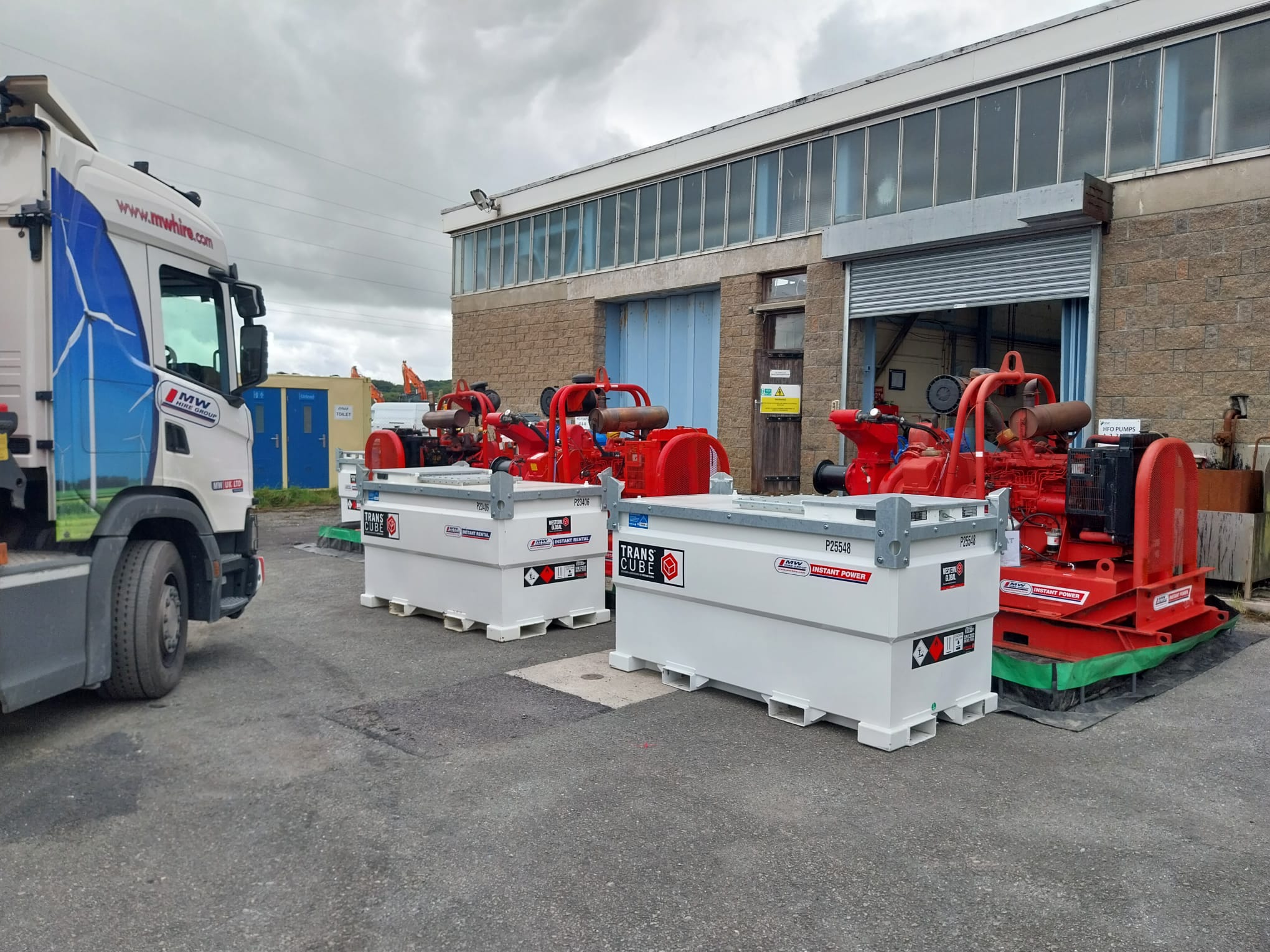 HH150 High Head Pumps & 2000 Ltr Fuel Tanks out on hire in Kerry 