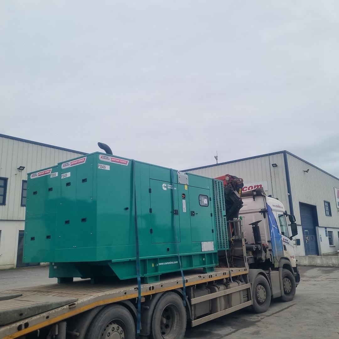 2 x new Cummins 220 KVA sets Sold