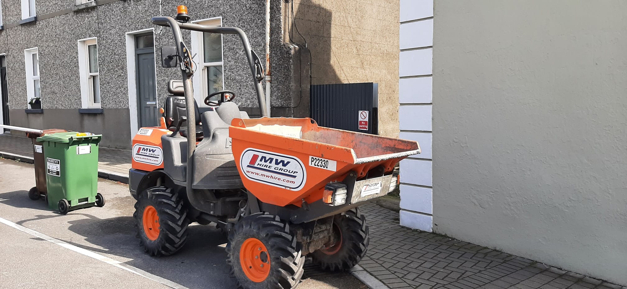 Ausa 1 Ton Dumper out on hire