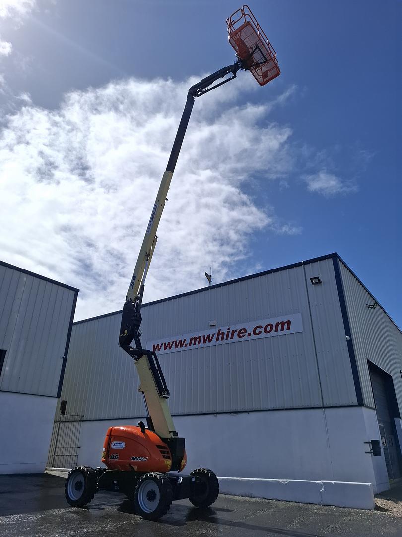 MW Hire Invests in New JLG 450AJ & 600AJ Boom Lifts for Hire Across All Depots