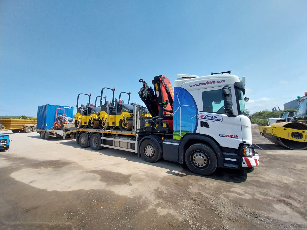 Load of new Bomag Rollers collected recently for the HIRE fleet