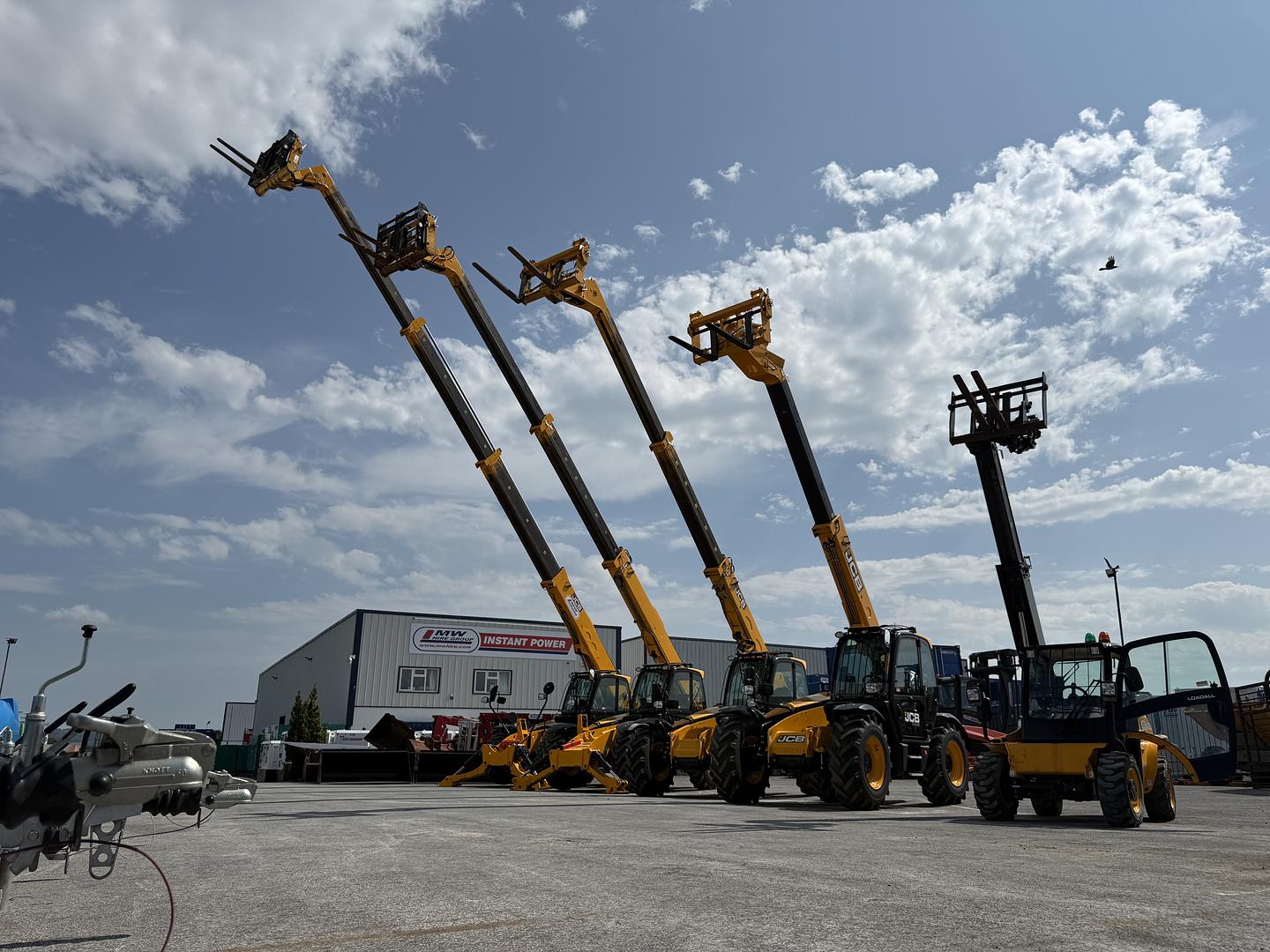 JCB Telehandlers: Benefits, Applications, and Whether to Hire or Buy