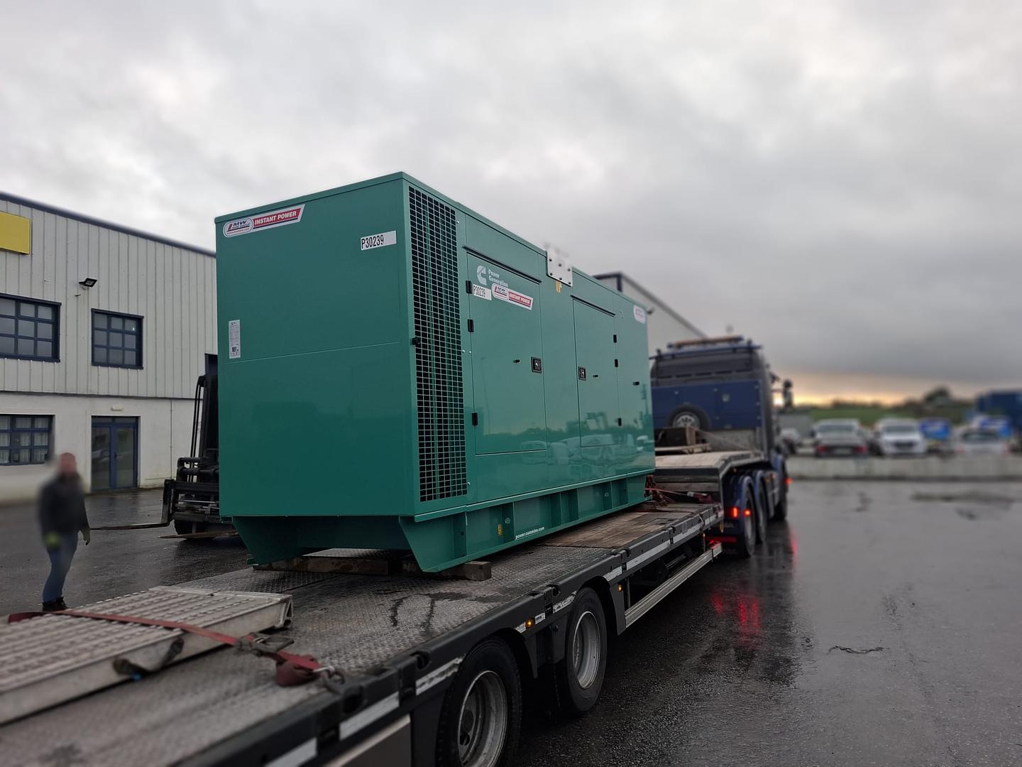 New Cummins C550D5 SOLD - Customer Collecting before heading for work in Mayo 🫡