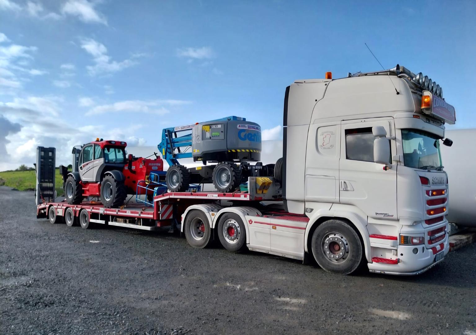 Genie Z45/25 Articulated Boom! Manitou MT 1440 Telehandler delivered for rental job!!
